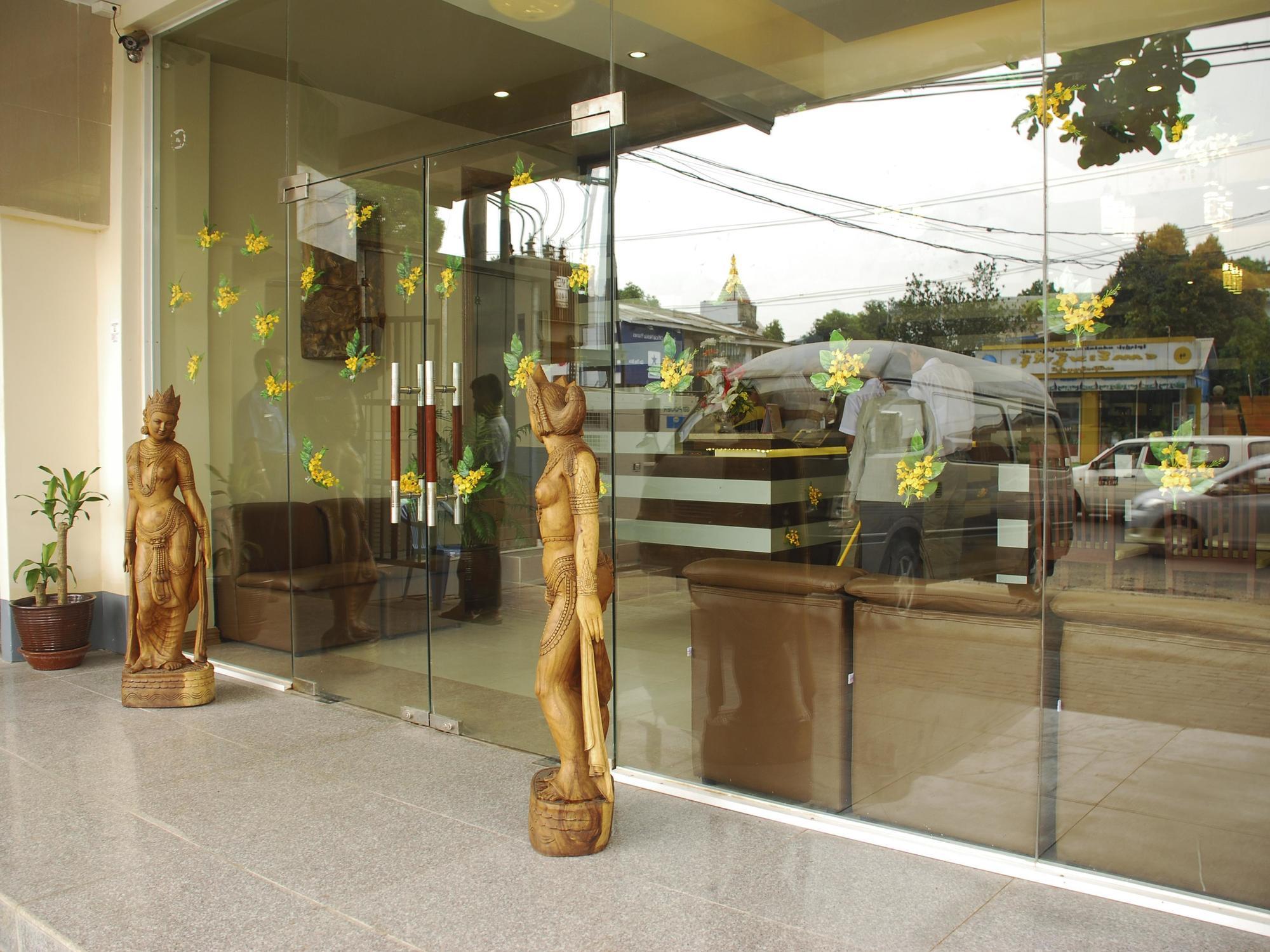 Pleasure View Hotel Yangon Exterior photo