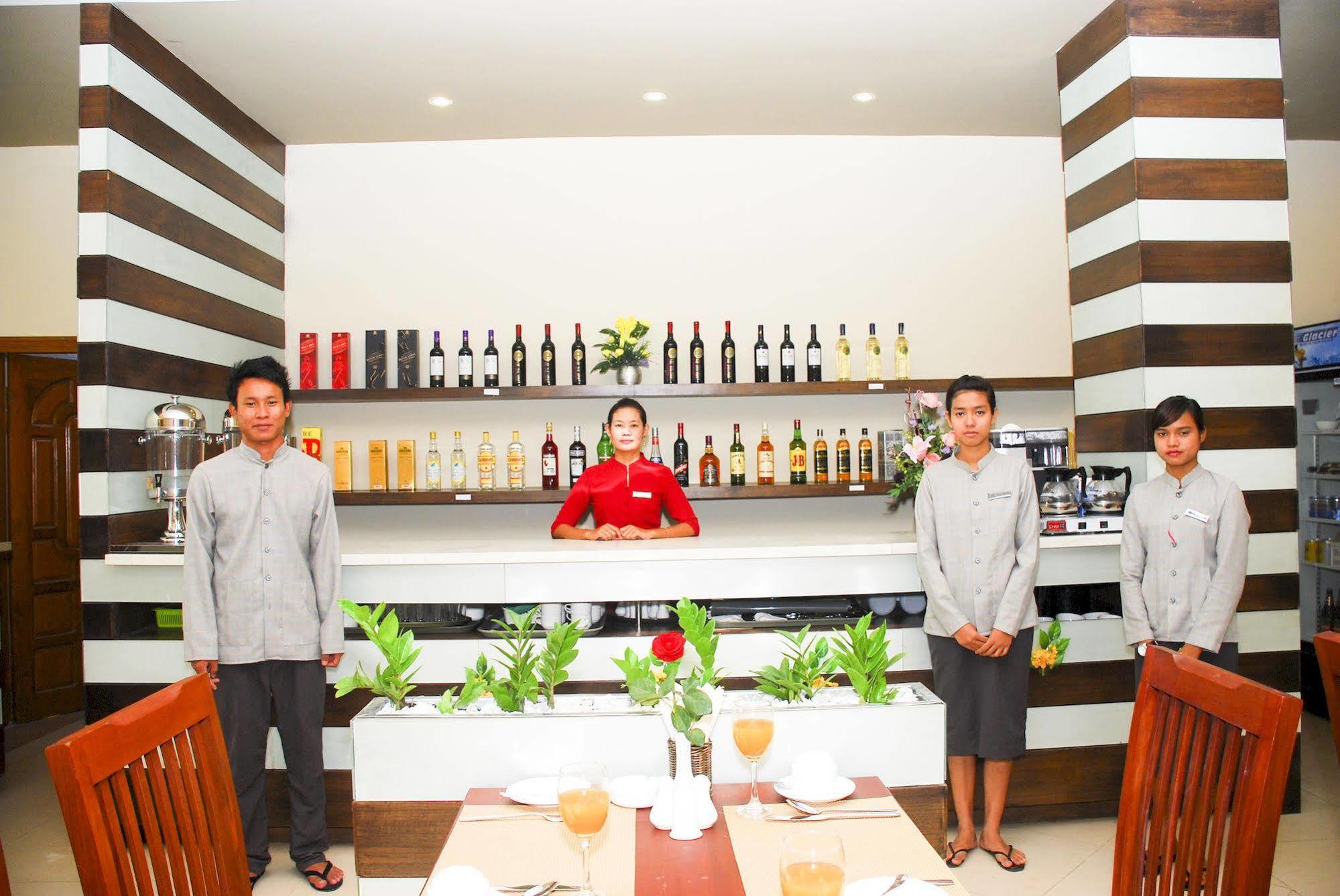 Pleasure View Hotel Yangon Exterior photo