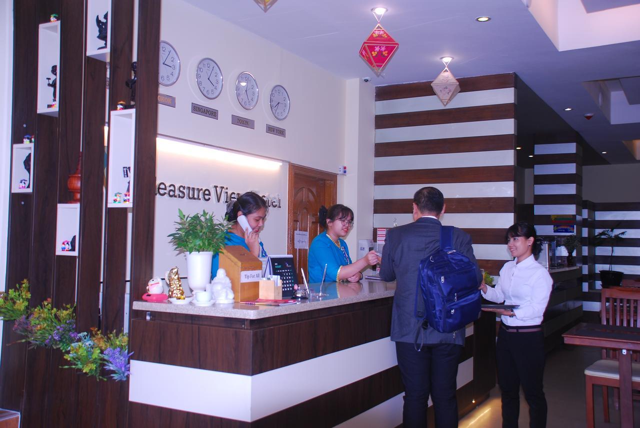 Pleasure View Hotel Yangon Exterior photo